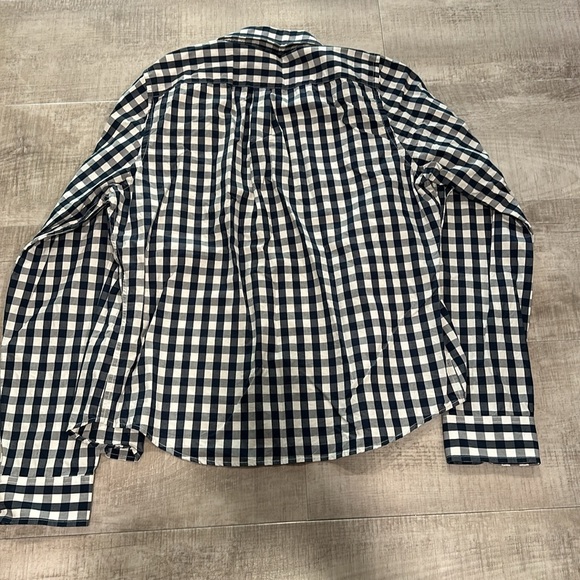 Abercrombie & Fitch long sleeve button down shirt - Picture 5 of 5